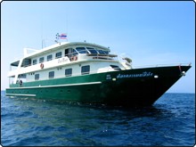 The liveaboard Black Manta